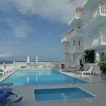 Clear Horizon Aparthotel 4*