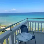 Clear Horizon Aparthotel