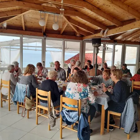 Clear Horizon Apart-hotel Amoudi