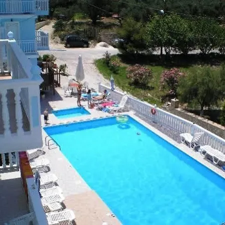 Aparthotel Clear Horizon Amoudi